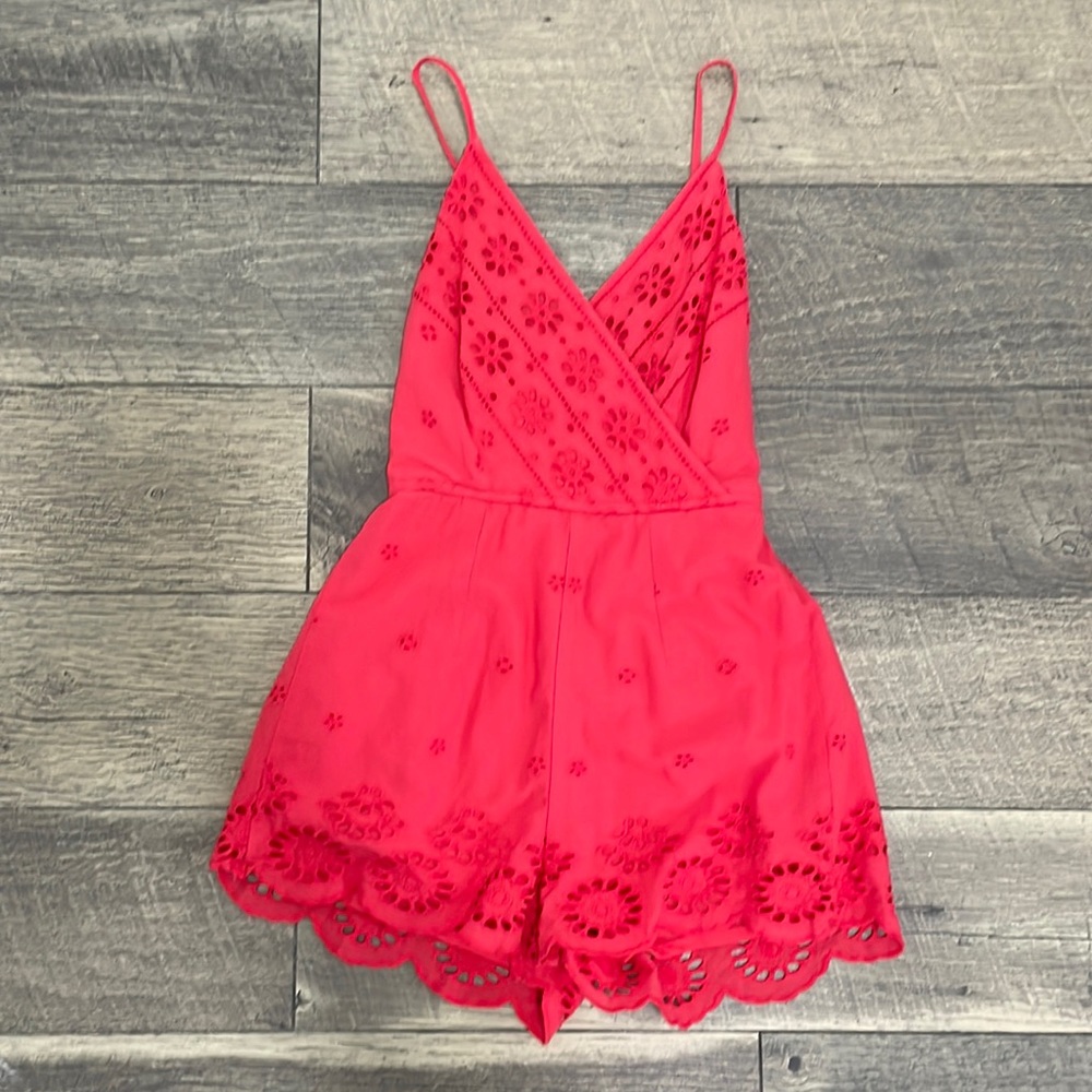 Japra Romper In Red Ish Pink